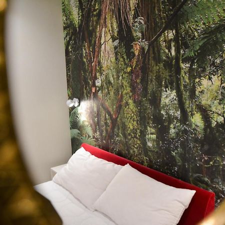 ブダペストLion'S Den Deluxe Studioアパートメント エクステリア 写真